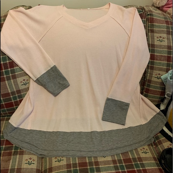 Tops - Pink and grey waffle top size xl